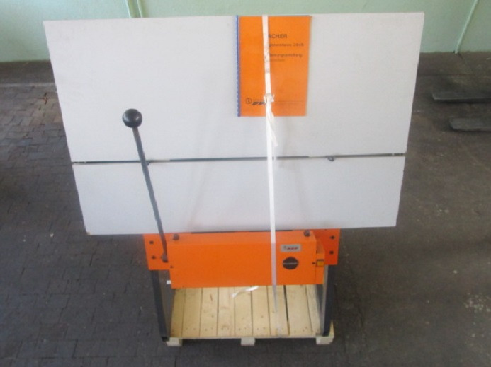 PLATTENSTANZE BACHER 2045 - Printing machinery: picture 1 PLATTENSTANZE BACHER 2045 - Printing machinery: picture 1