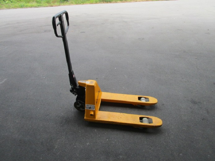 ROLLI MANSER - Pallet truck: picture 1 ROLLI MANSER - Pallet truck: picture 1