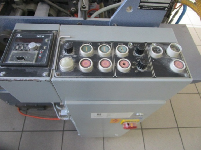 Folding machine STAHL T36-4 / KB-F (BEIPACKZETTEL FÜR MEDIKAMENTE): picture 8 Folding machine STAHL T36-4 / KB-F (BEIPACKZETTEL FÜR MEDIKAMENTE): picture 8