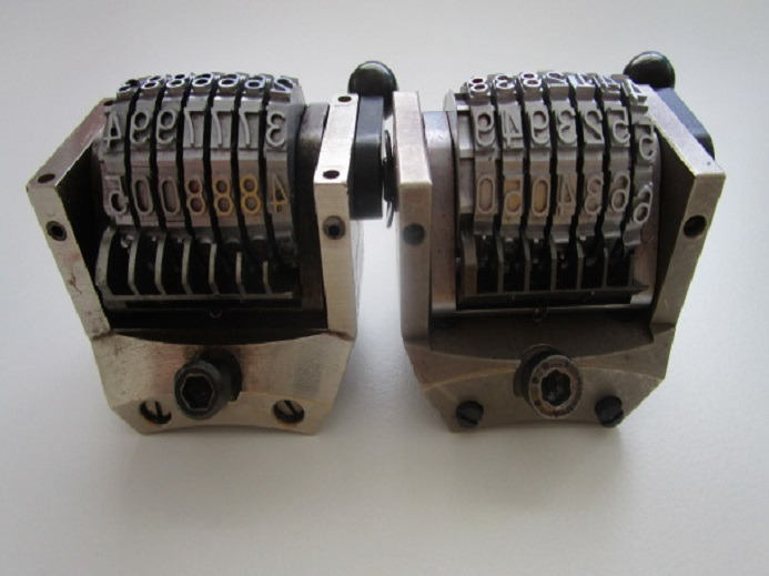 6 x NUMMERATOREN QUERSTELLER,VORWÄRTS, KLEIN - Spare parts for Printing machinery: picture 1 6 x NUMMERATOREN QUERSTELLER,VORWÄRTS, KLEIN - Spare parts for Printing machinery: picture 1