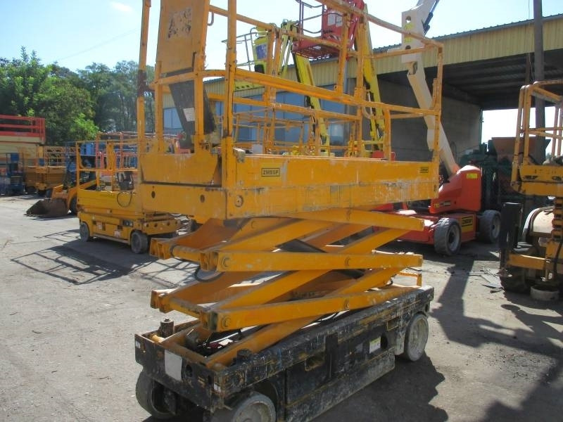 Leasing of Haulotte Compact 8  Haulotte Compact 8: picture 6