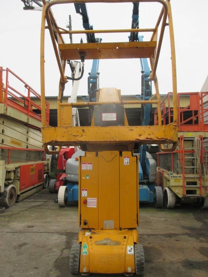 Vertical mast lift Haulotte Star 10: picture 9