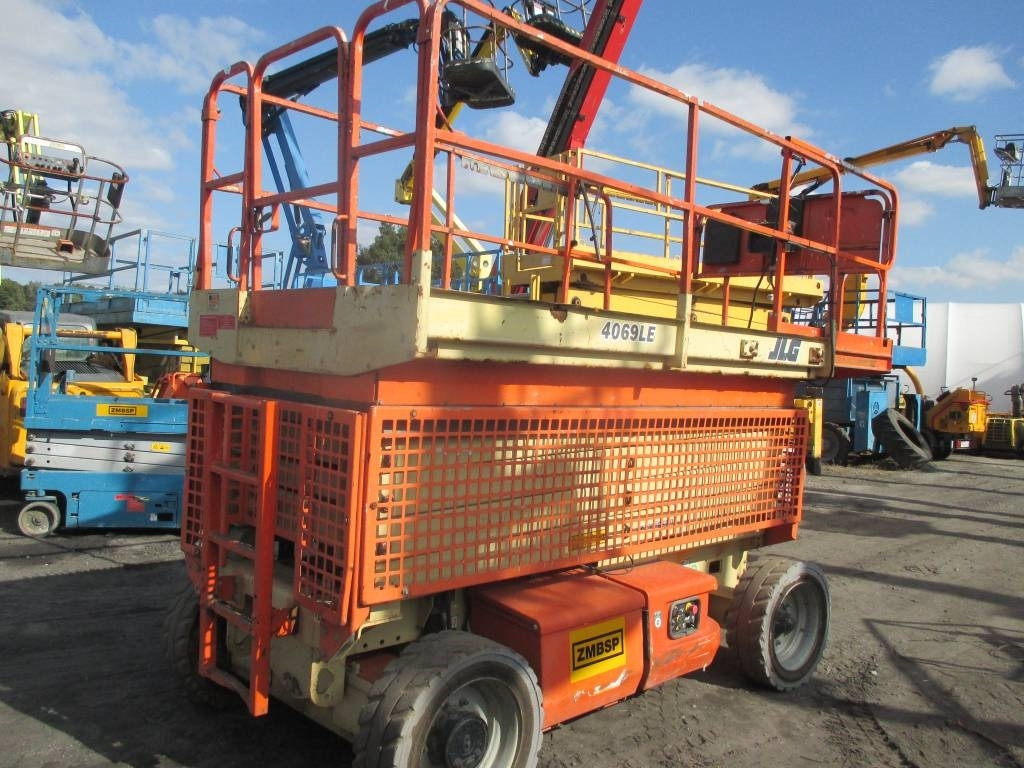 JLG 4069 LE - Scissor lift: picture 3 JLG 4069 LE - Scissor lift: picture 3