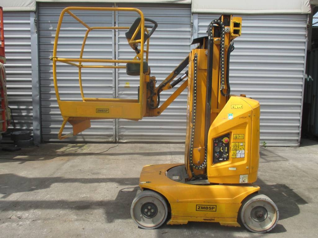 JLG Toucan 8 E - Vertical mast lift: picture 1 JLG Toucan 8 E - Vertical mast lift: picture 1