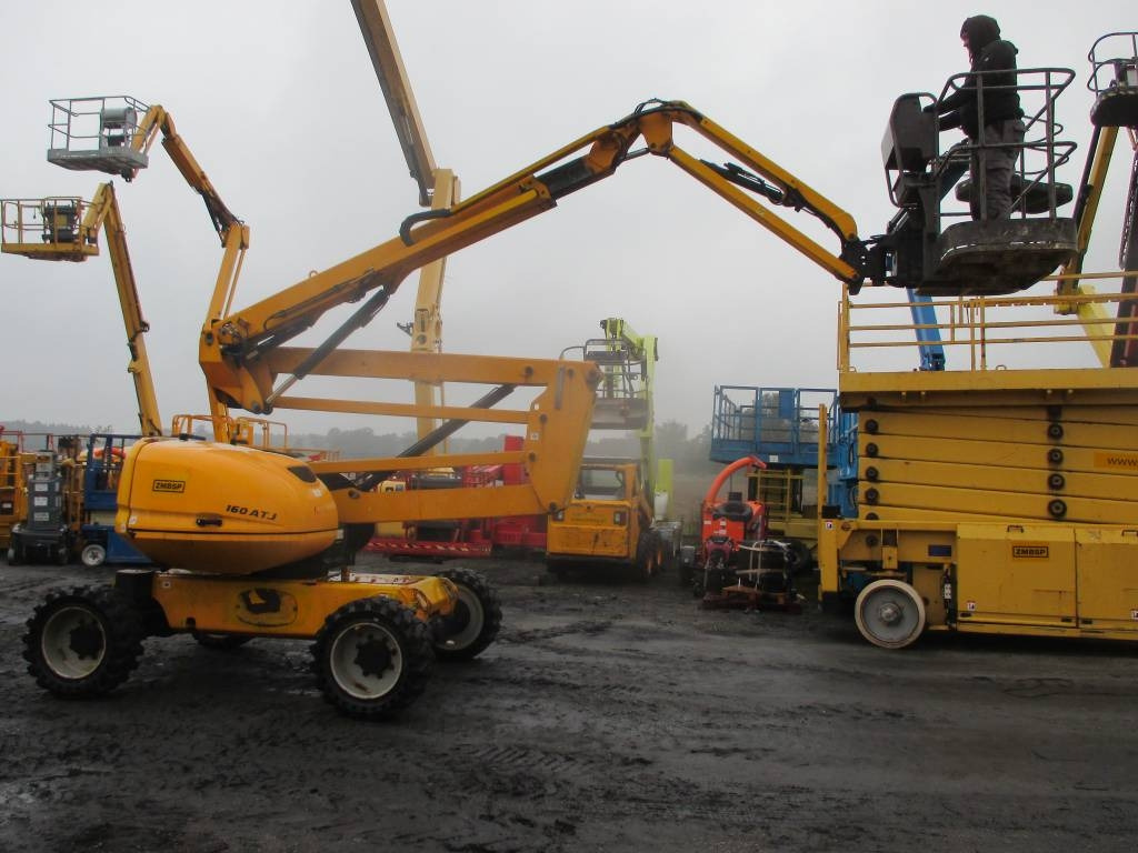 Manitou 160 ATJ - Articulated boom lift: picture 1 Manitou 160 ATJ - Articulated boom lift: picture 1