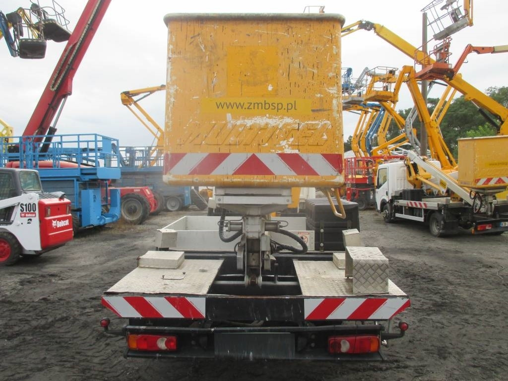 Multitel MT 202 - Truck mounted aerial platform: picture 4 Multitel MT 202 - Truck mounted aerial platform: picture 4