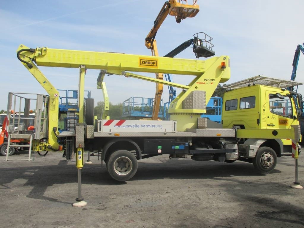 Wumag WT 230 - Truck mounted aerial platform: picture 2 Wumag WT 230 - Truck mounted aerial platform: picture 2