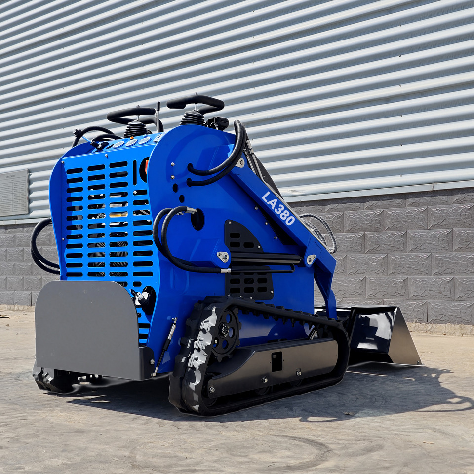 New Skid steer loader LEZUM Free Shipping LA380 Mini Skid Steer Loader Compact Track Diesel Cheap Mini Skid Steer Loader For Sale With Mini Skid Steer Attachments 4 In 1 Bucket: picture 6