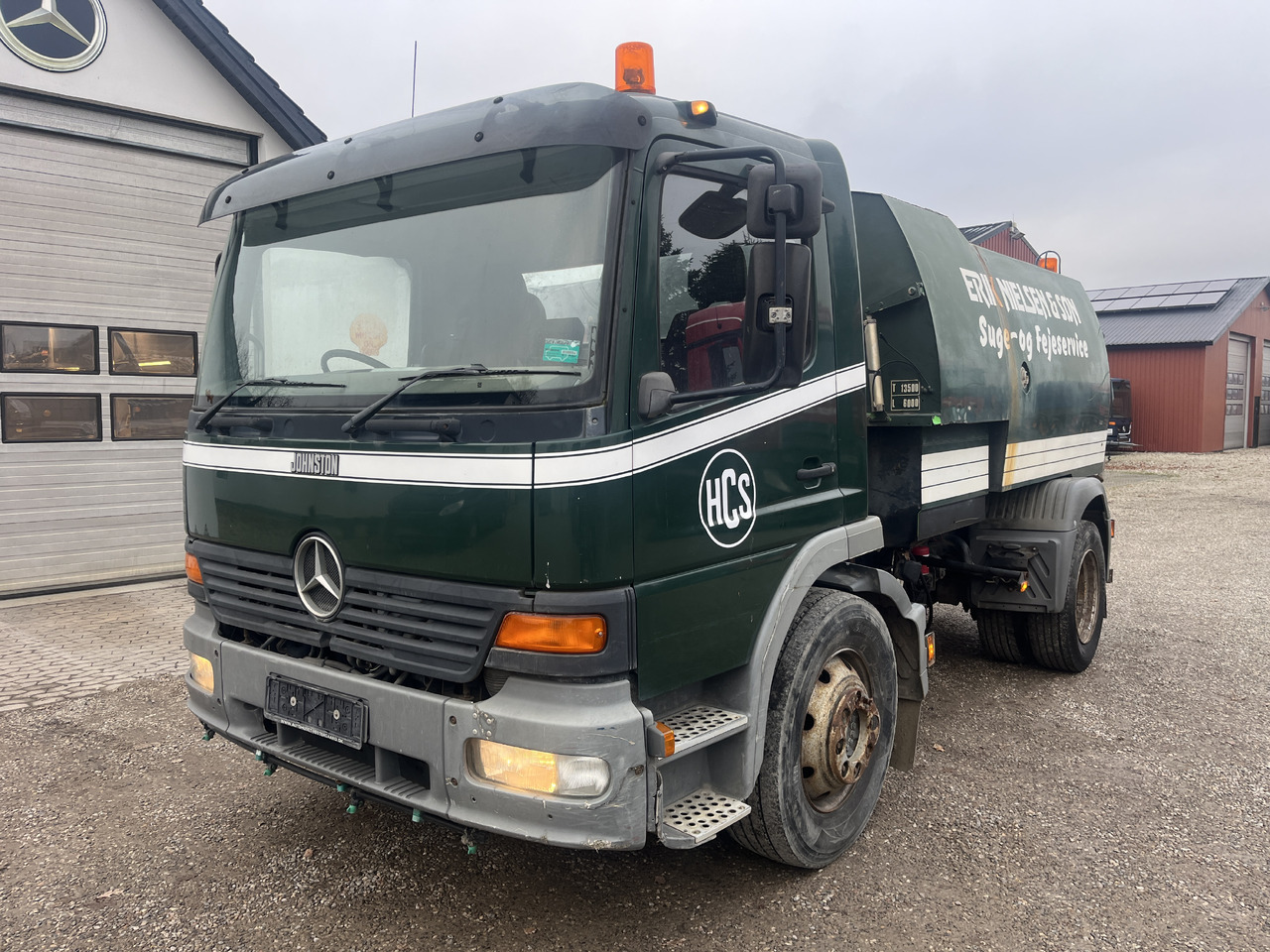 Mercedes Benz Atego - Road sweeper: picture 2 Mercedes Benz Atego - Road sweeper: picture 2