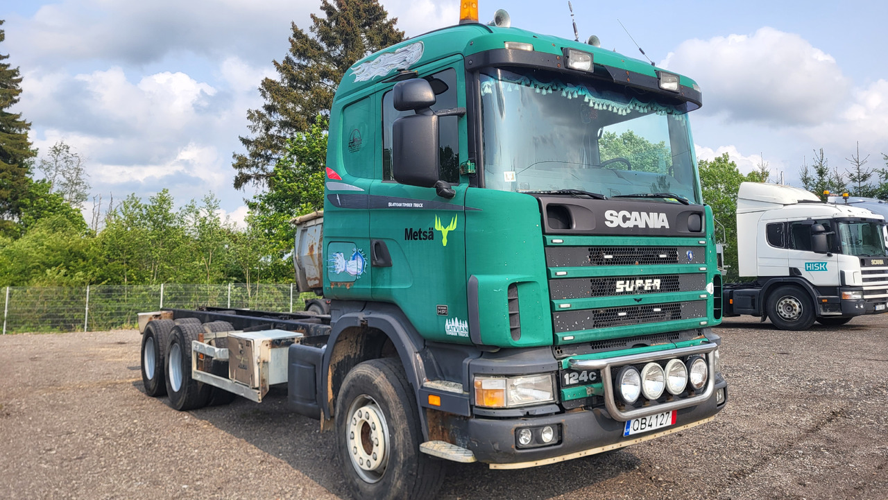 SCANIA R124 420 6X4 - Cab chassis truck: picture 2 SCANIA R124 420 6X4 - Cab chassis truck: picture 2