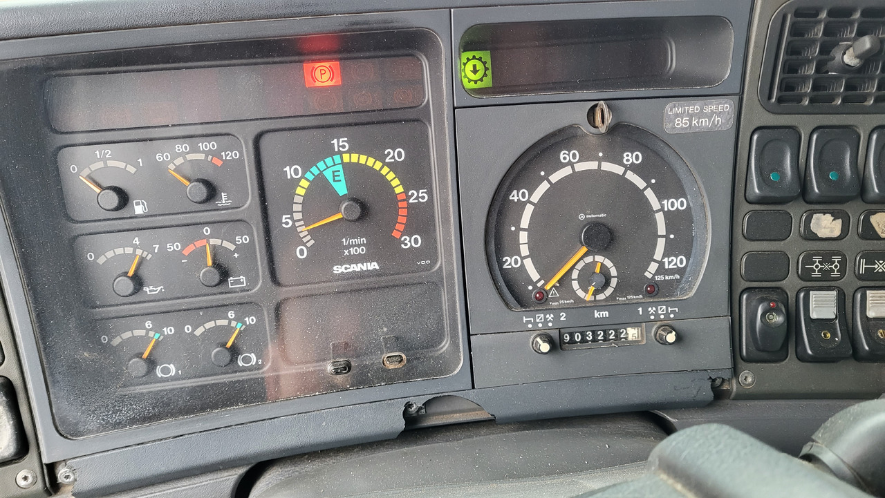 Cab chassis truck SCANIA R124 420 6X4: picture 19