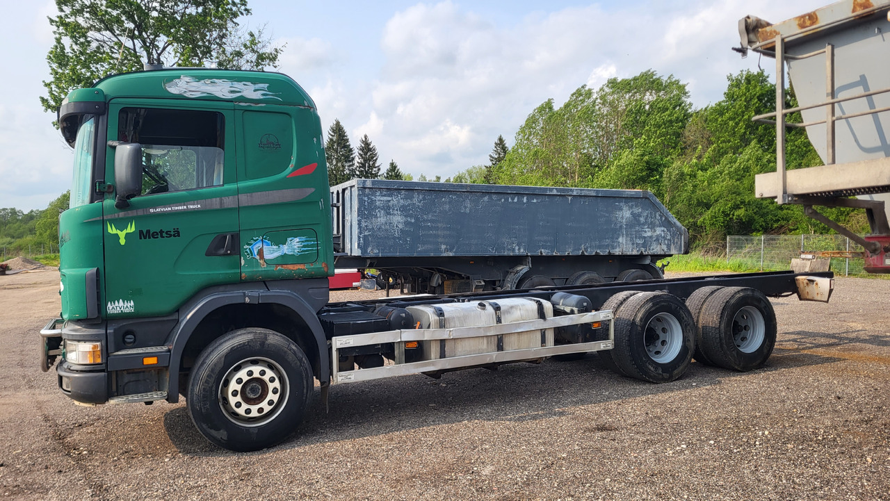SCANIA R124 420 6X4 - Cab chassis truck: picture 5 SCANIA R124 420 6X4 - Cab chassis truck: picture 5