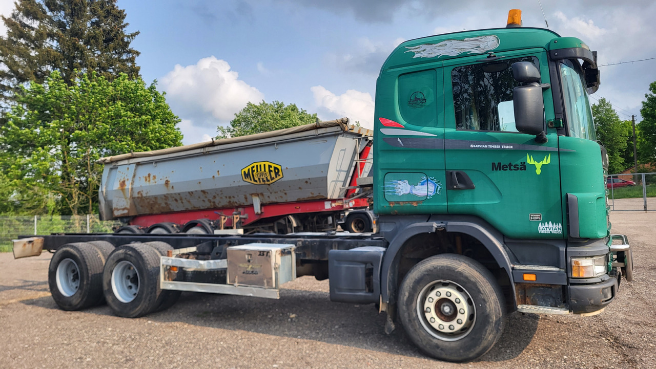 Cab chassis truck SCANIA R124 420 6X4: picture 6