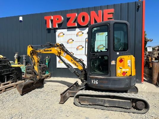 Bobcat E26 Cabine à 20500 € HT - Mini excavator: picture 2 Bobcat E26 Cabine à 20500 € HT - Mini excavator: picture 2