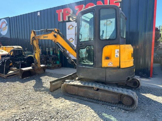 Bobcat E35 Cabine à 22500 € HT - Mini excavator: picture 4 Bobcat E35 Cabine à 22500 € HT - Mini excavator: picture 4