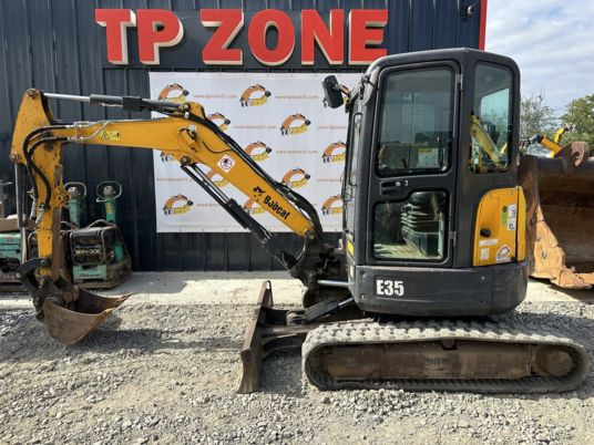 Bobcat E35 Cabine à 23 500 € HT - Mini excavator: picture 2 Bobcat E35 Cabine à 23 500 € HT - Mini excavator: picture 2