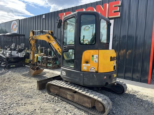 Bobcat E35 Cabine à 23 500 € HT - Mini excavator: picture 4 Bobcat E35 Cabine à 23 500 € HT - Mini excavator: picture 4