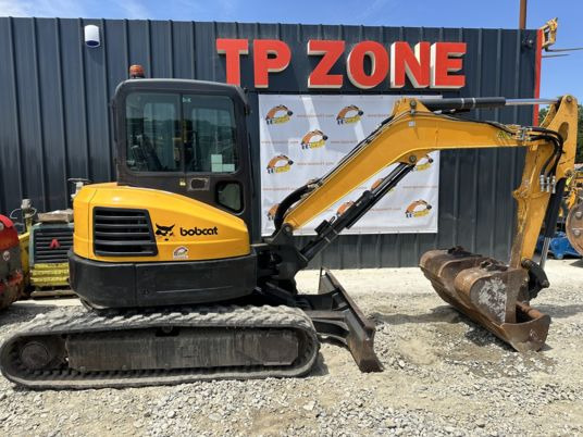 Bobcat E50 à 28500€ HT - Mini excavator: picture 1 Bobcat E50 à 28500€ HT - Mini excavator: picture 1