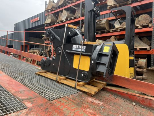 Croc béton pour pelle de 10T à 16T - Demolition shears: picture 5 Croc béton pour pelle de 10T à 16T - Demolition shears: picture 5