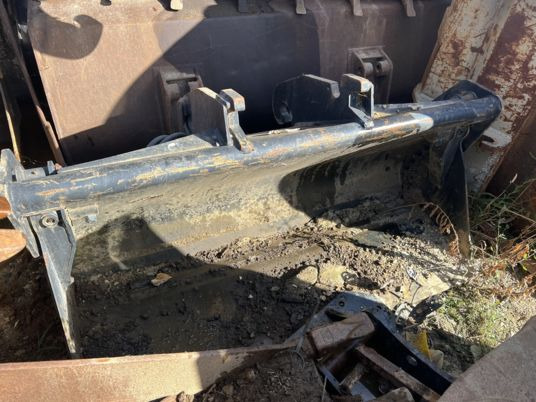 Godet 4-1 verachtert cw20s - cw30s - cw40s - Excavator bucket: picture 3 Godet 4-1 verachtert cw20s - cw30s - cw40s - Excavator bucket: picture 3