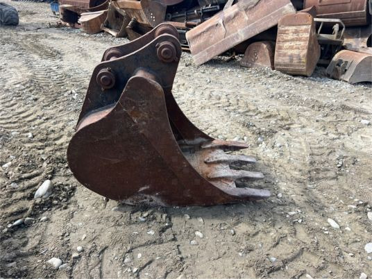 Godet 60 cms - axe 50 mm - Bucket: picture 3 Godet 60 cms - axe 50 mm - Bucket: picture 3