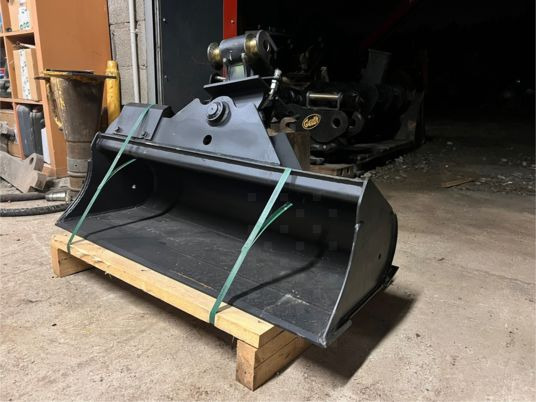 Godet de curage inclinable - Morin M0 - Excavator bucket: picture 3 Godet de curage inclinable - Morin M0 - Excavator bucket: picture 3