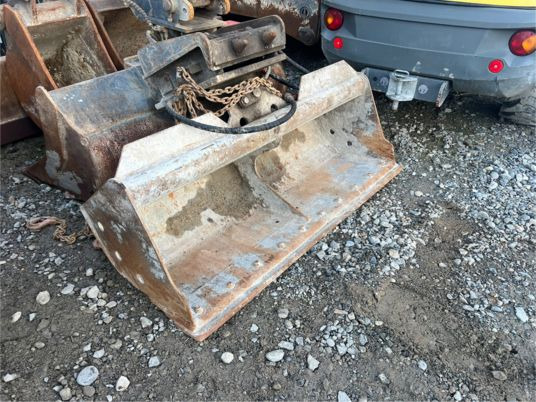 Godet de curage tilt Mecalac - Excavator bucket: picture 5 Godet de curage tilt Mecalac - Excavator bucket: picture 5