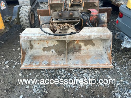 Godet de curage tilt Mecalac - Excavator bucket: picture 1 Godet de curage tilt Mecalac - Excavator bucket: picture 1