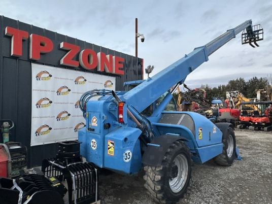 JLG 4013 à 23900 € HT - Telescopic handler: picture 3 JLG 4013 à 23900 € HT - Telescopic handler: picture 3