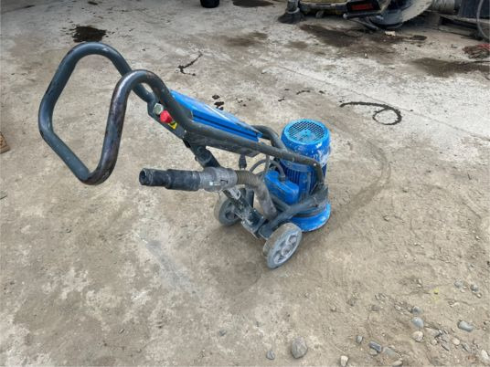 Ponceuse de sol TYROLIT FGE 270 HD - Construction equipment: picture 4 Ponceuse de sol TYROLIT FGE 270 HD - Construction equipment: picture 4