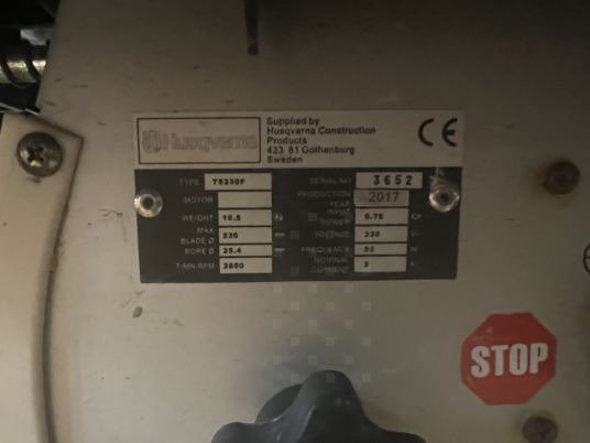 SCIE DE CARRELAGE HUSQVARNA TS230F - Tool/ Equipment: picture 5 SCIE DE CARRELAGE HUSQVARNA TS230F - Tool/ Equipment: picture 5