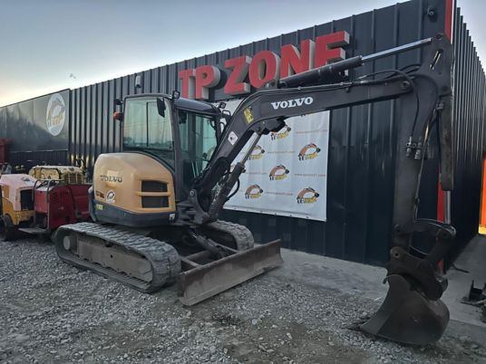 Volvo ECR50 D à 26500 € HT - Mini excavator: picture 3 Volvo ECR50 D à 26500 € HT - Mini excavator: picture 3