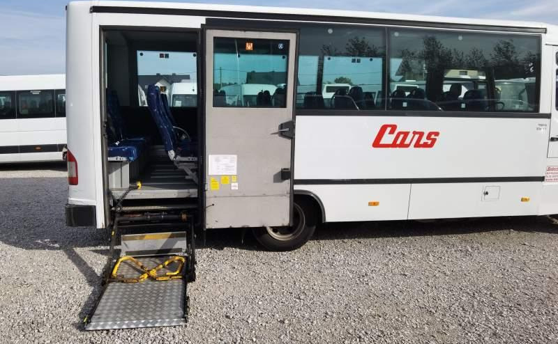Mercedes-Benz Vario 813D miejsc 31+12 289tys km Winda - Suburban bus: picture 5 Mercedes-Benz Vario 813D miejsc 31+12 289tys km Winda - Suburban bus: picture 5