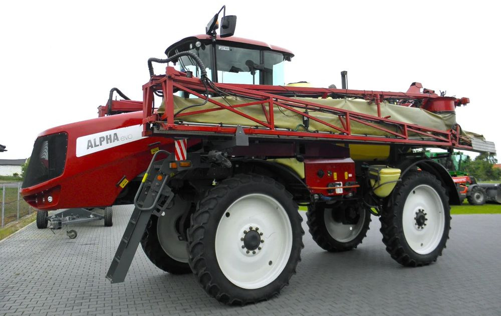 Hardi ALPHA 4100 EVO 2013 Rok, 30 metrow,40 km/h,GPS, Nie Malowany, Stan Bardzo Dobry - Sprayer: picture 3 Hardi ALPHA 4100 EVO 2013 Rok, 30 metrow,40 km/h,GPS, Nie Malowany, Stan Bardzo Dobry - Sprayer: picture 3
