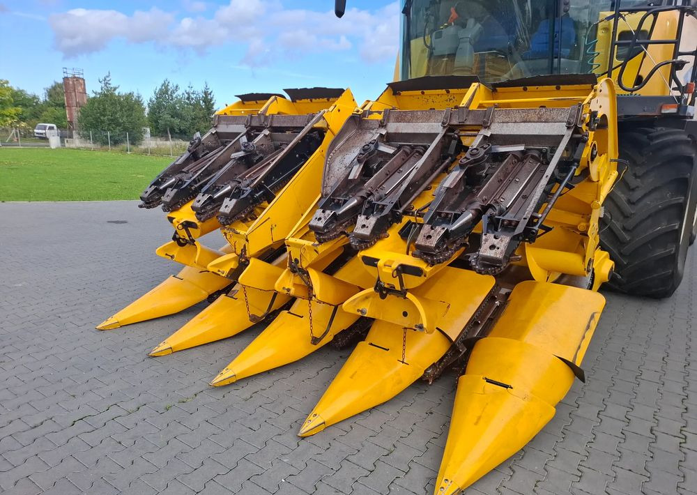 New Holland 8-75 2012 Rok, Przystawka do kukurydzy , Nie malowana, Stan Idealny - Corn header: picture 3 New Holland 8-75 2012 Rok, Przystawka do kukurydzy , Nie malowana, Stan Idealny - Corn header: picture 3
