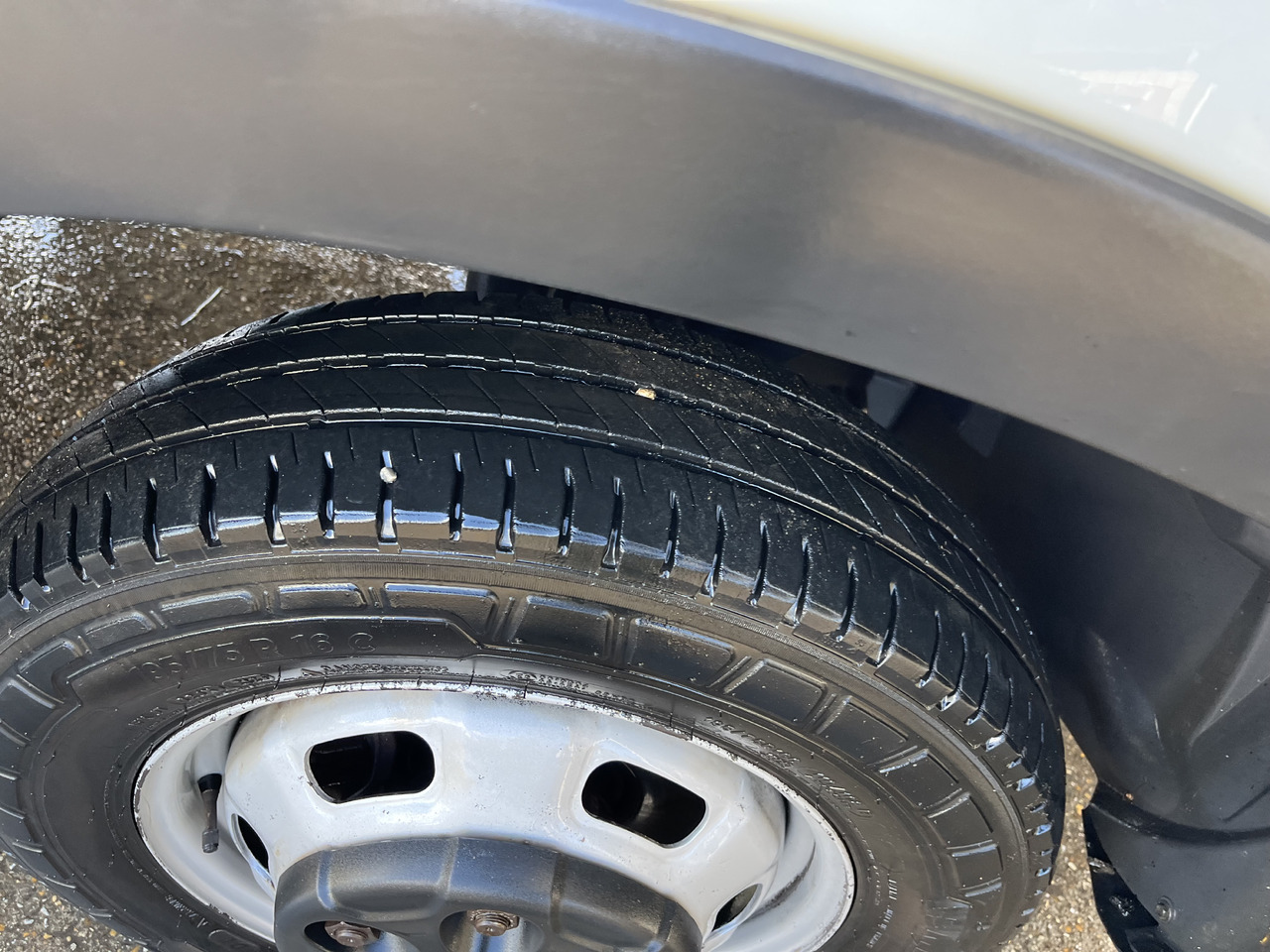 IVECO Daily 35-180 35c18 plateau - Open body delivery van: picture 4 IVECO Daily 35-180 35c18 plateau - Open body delivery van: picture 4