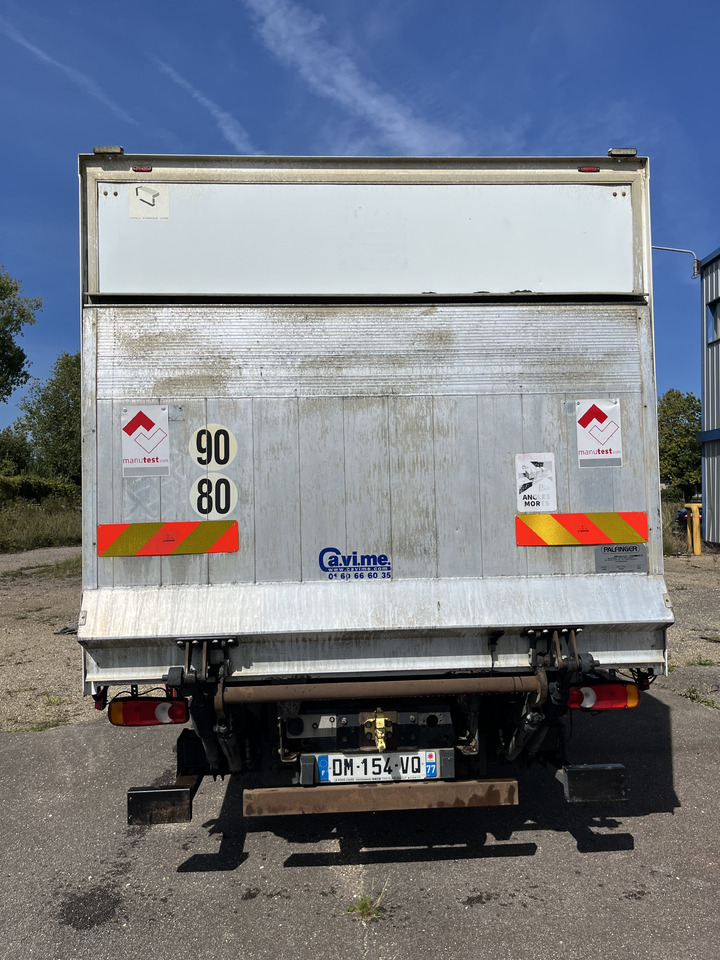 Box truck Iveco Eurocargo 100E22 caisse double cabine 7 places: picture 14 Box truck Iveco Eurocargo 100E22 caisse double cabine 7 places: picture 14