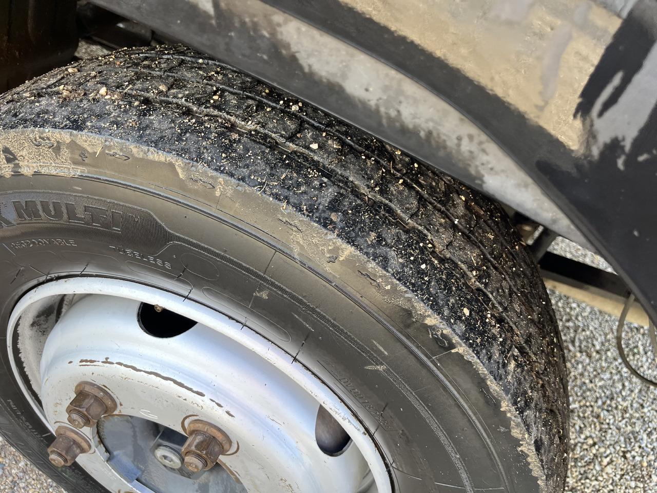 Box truck Iveco Eurocargo 100E22 caisse double cabine 7 places: picture 7 Box truck Iveco Eurocargo 100E22 caisse double cabine 7 places: picture 7