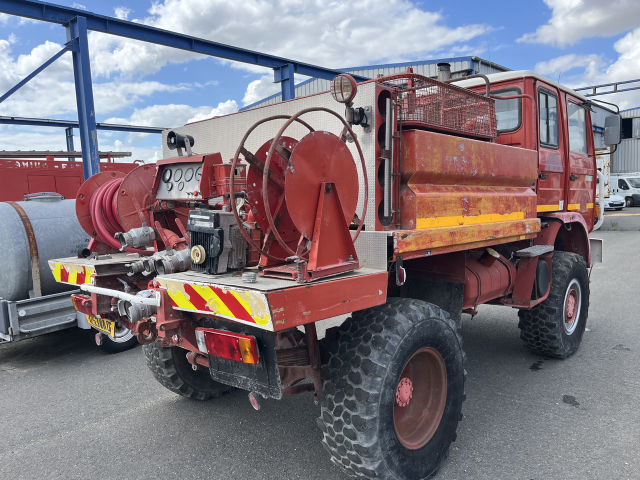 RENAULT 85-150 4x4 ccf citerne - Fire engine: picture 5 RENAULT 85-150 4x4 ccf citerne - Fire engine: picture 5