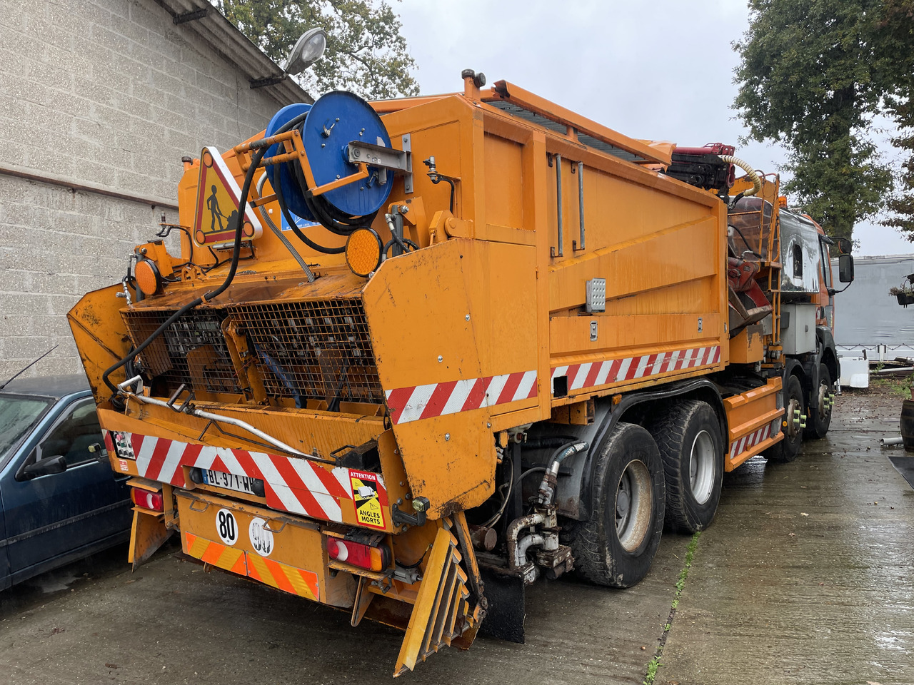 Bitumen sprayer Renault Kerax 8x4 pata point a temps Mauguin: picture 12 Bitumen sprayer Renault Kerax 8x4 pata point a temps Mauguin: picture 12