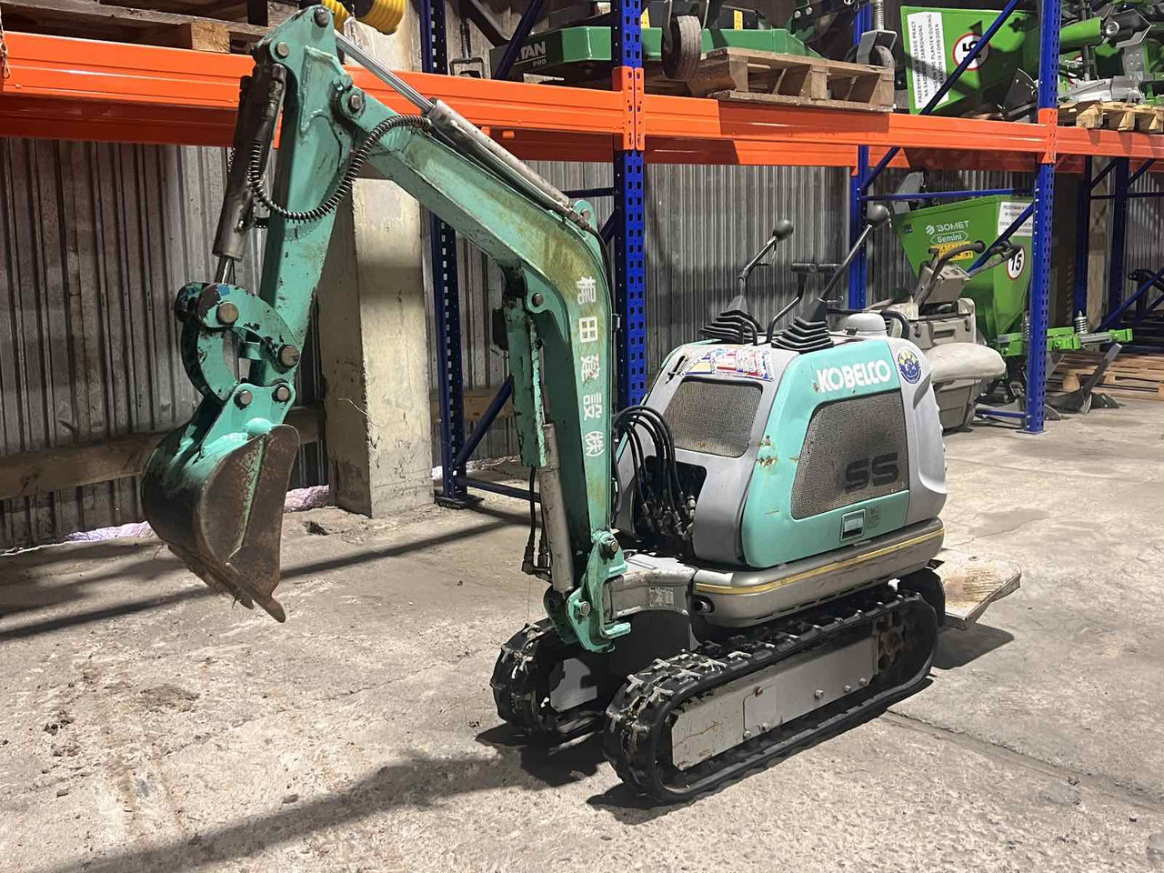 KOBELCO SS1 - Mini excavator: picture 1 KOBELCO SS1 - Mini excavator: picture 1