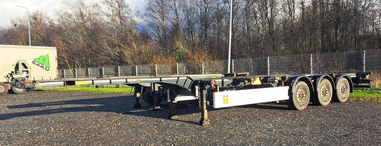 RENDERS EURO 922 - Container transporter/ Swap body semi-trailer: picture 2 RENDERS EURO 922 - Container transporter/ Swap body semi-trailer: picture 2