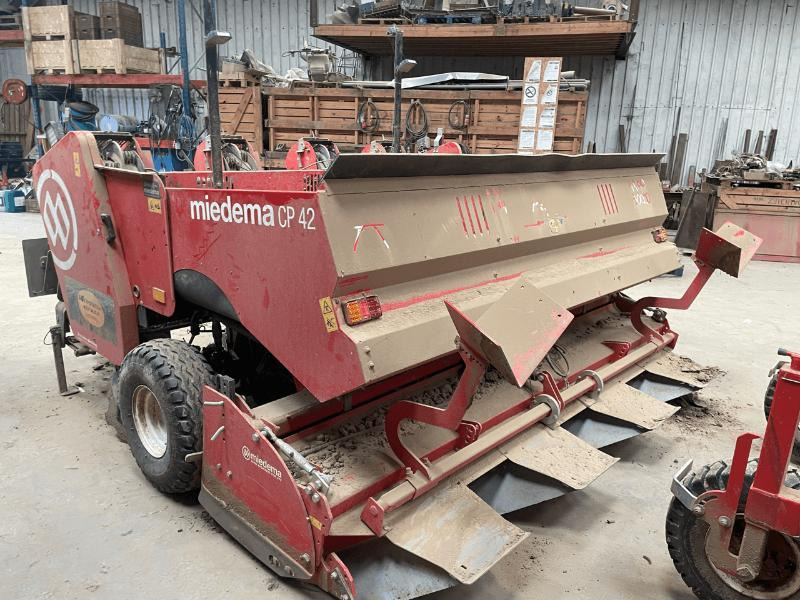 DEWULF CP42 - Potato planter: picture 2 DEWULF CP42 - Potato planter: picture 2