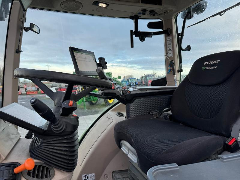 Farm tractor FENDT 724 PROFI PLUS: picture 7