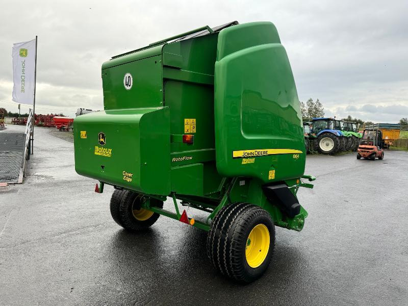 JOHN DEERE 864 - Round baler: picture 4 JOHN DEERE 864 - Round baler: picture 4