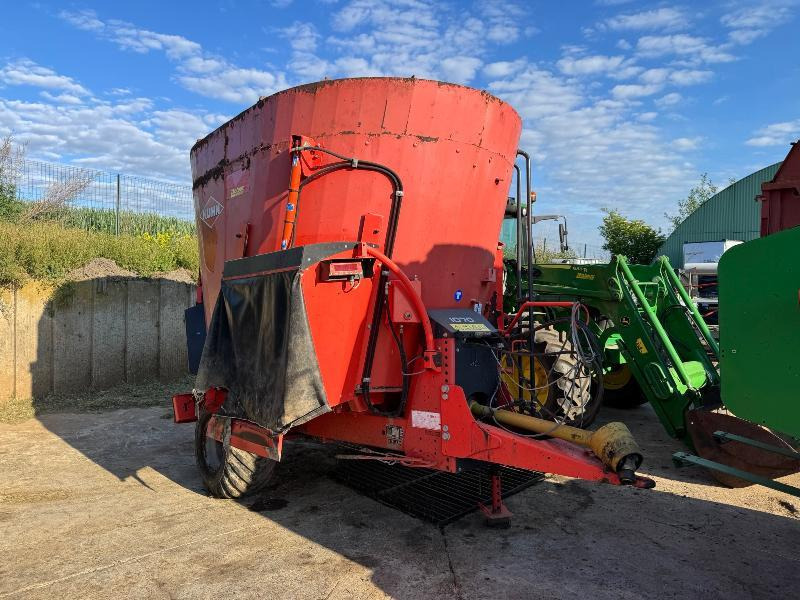 KUHN 1070 - Forage mixer wagon: picture 1 KUHN 1070 - Forage mixer wagon: picture 1