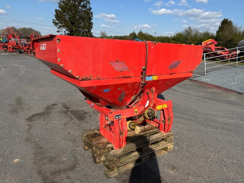 KUHN MDS732 - Fertilizer spreader: picture 3 KUHN MDS732 - Fertilizer spreader: picture 3