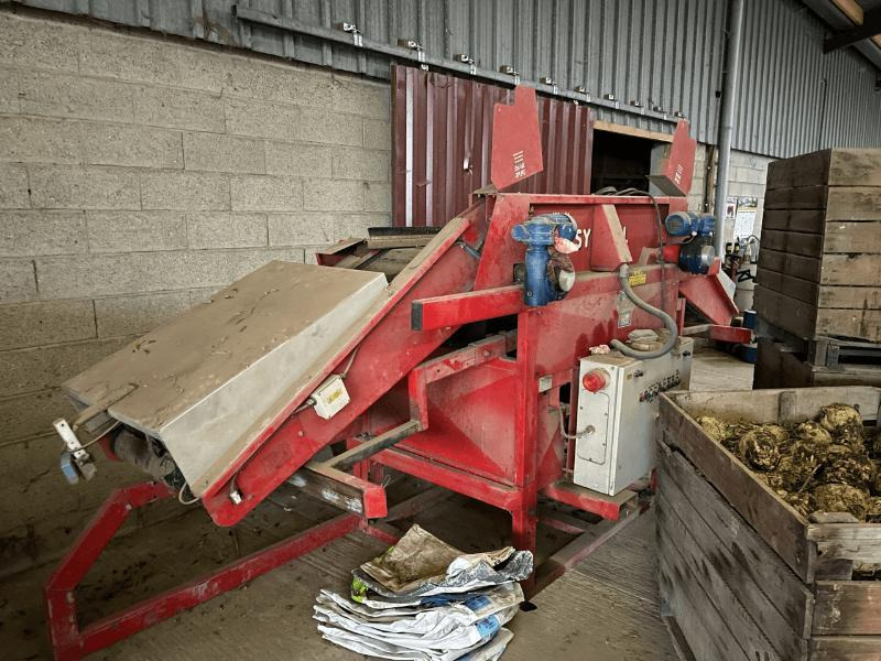 TONG BOX FILLER - Potato equipment: picture 1 TONG BOX FILLER - Potato equipment: picture 1