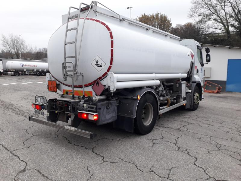 Renault Premium 440 DXI - Tanker truck: picture 2 Renault Premium 440 DXI - Tanker truck: picture 2