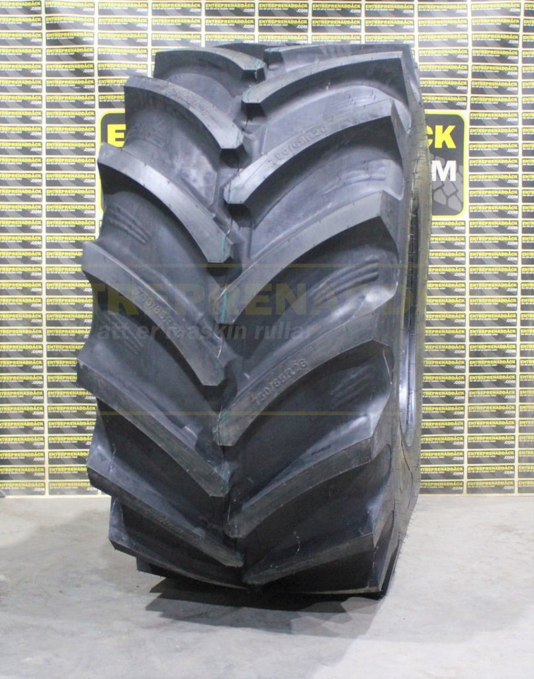 GTK RS200 750/65R26 TL 165D/168A8 complete wheels for all loaders! with original - Wheel and tire package for Wheel loader: picture 1 GTK RS200 750/65R26 TL 165D/168A8 complete wheels for all loaders! with original - Wheel and tire package for Wheel loader: picture 1